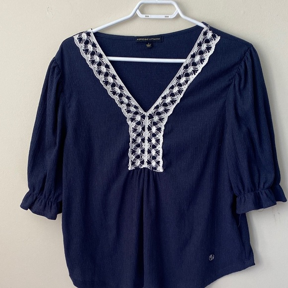 Adrienne Vittadini Navy Blouse with White Lace Detail - Picture 1 of 3